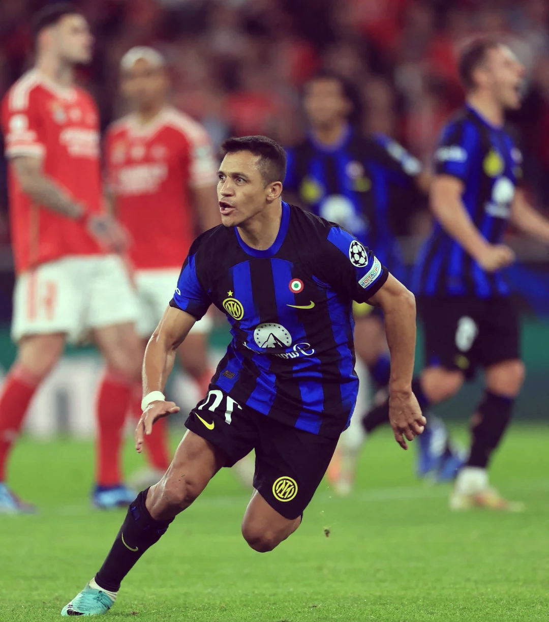 罗马客场逆转国米,豪取关键胜利 罗马客场逆转国米,豪取关键胜利