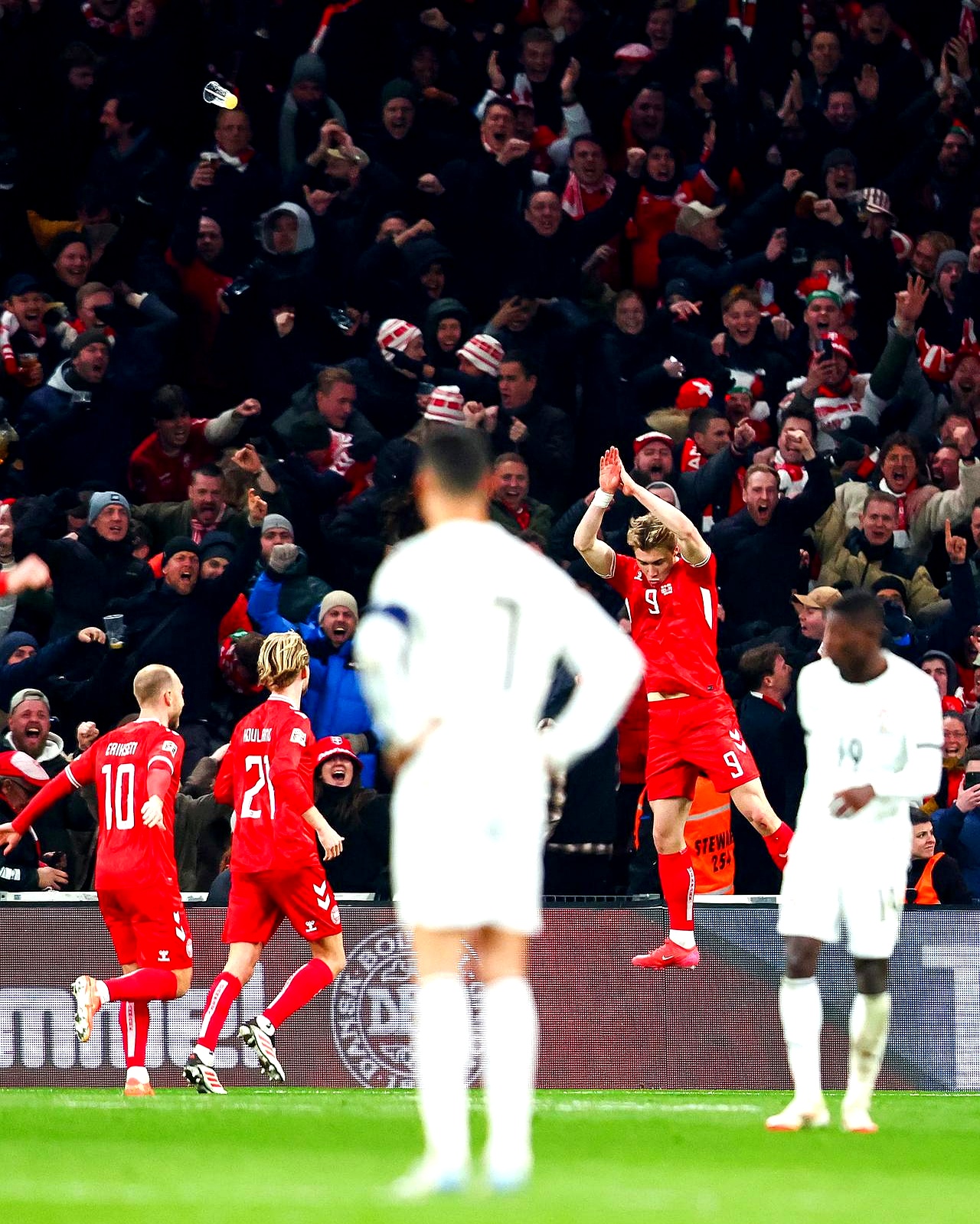 丹麦逆转土耳其,C罗关键制胜 丹麦逆转土耳其,C罗关键制胜